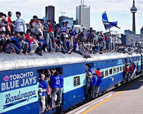 What to Wear to Bandwagon the Toronto Blue Jays This Season